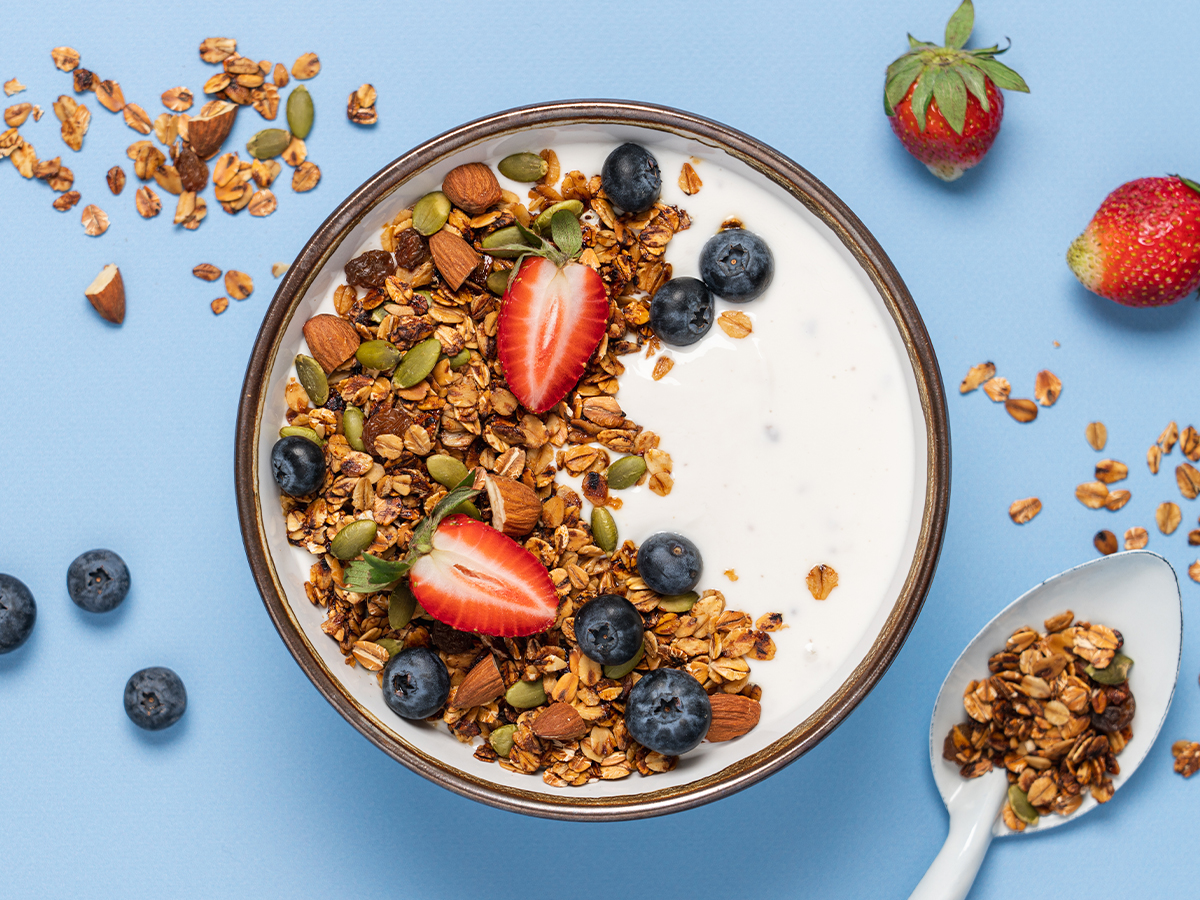 El desayuno rico en vitaminas y minerales para que adultos mayores logren una vida más longeva
