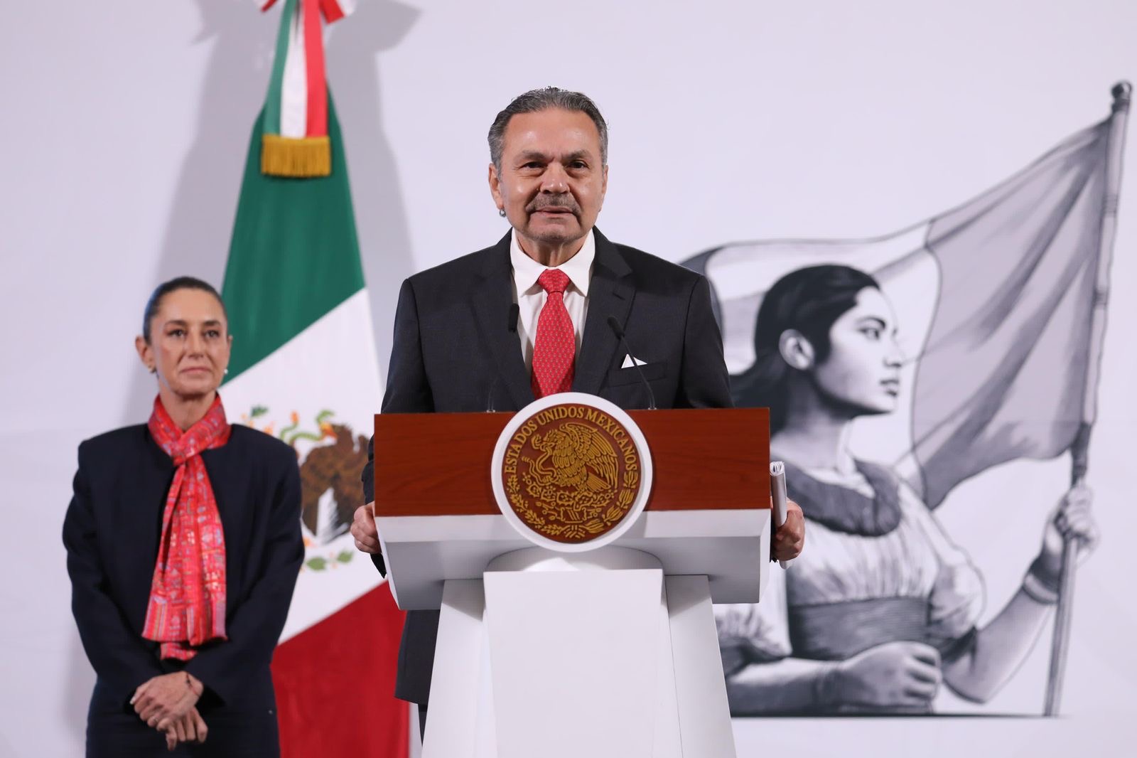Presenta Director General de INFONAVIT avance en el programa VIVIENDA para el BIENESTAR.
