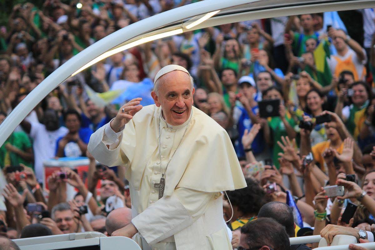 Papa Francisco en estado crítico.