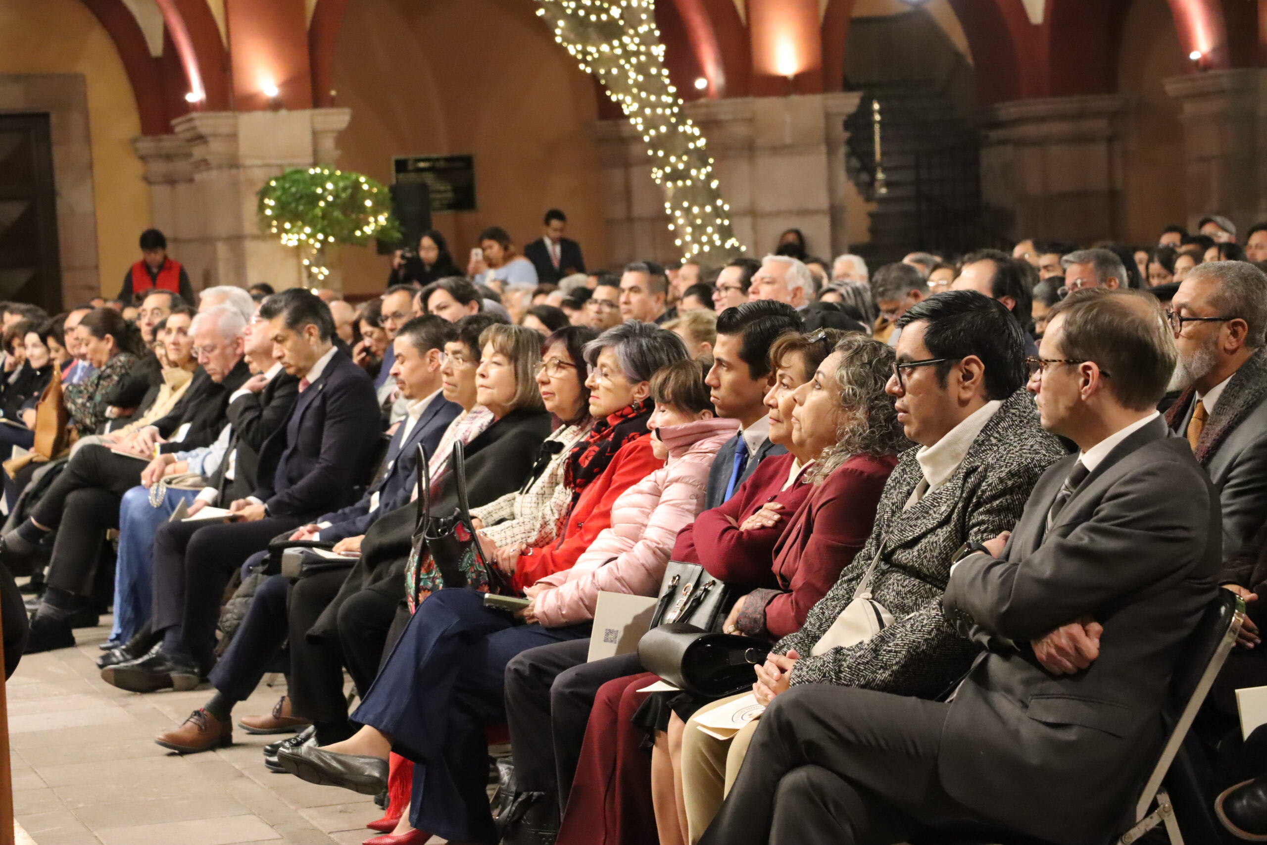 Entrega UASLP Doctorado Honoris Causa