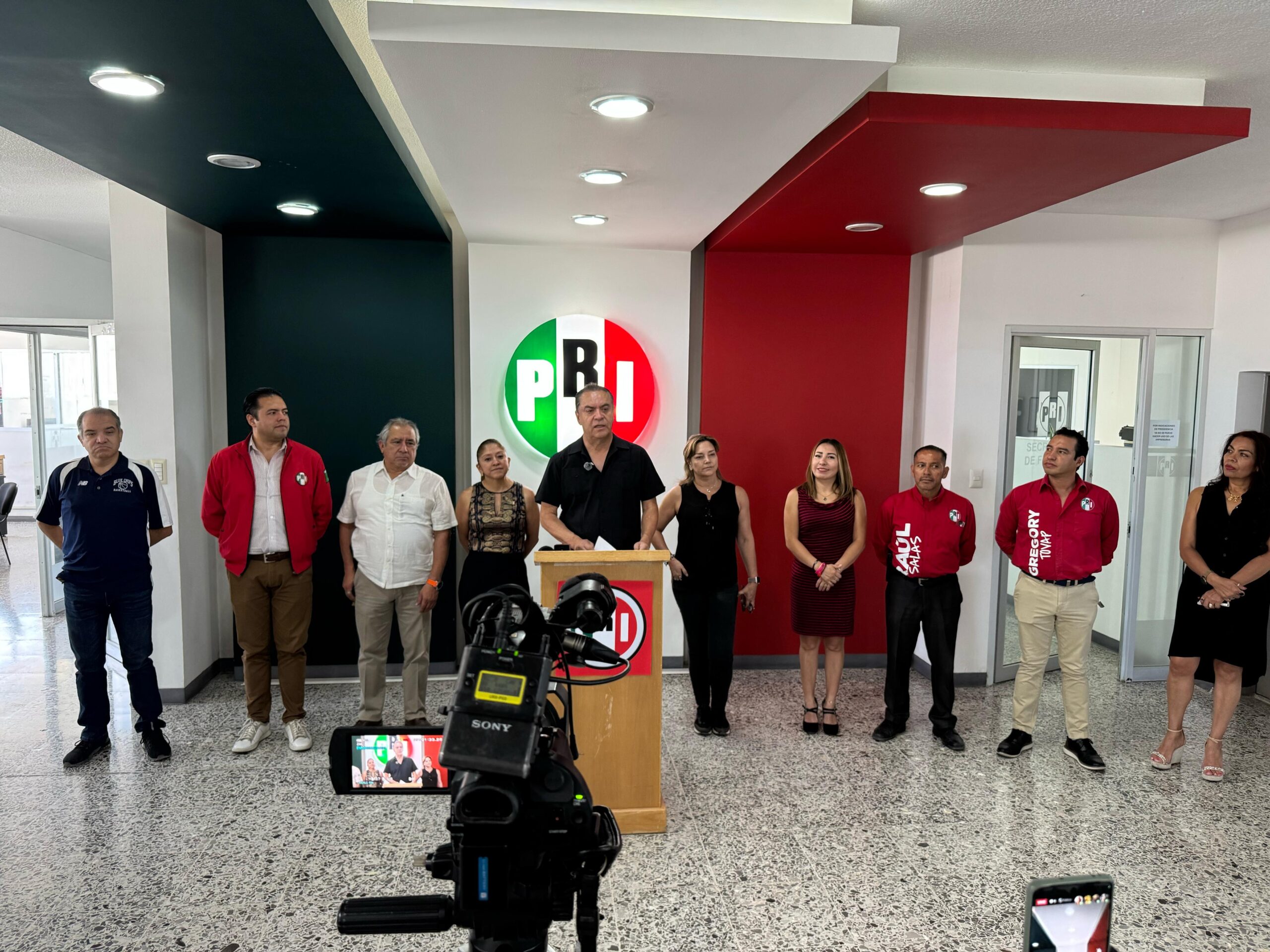 El PRI siempre velará por las madres con programas y acciones: Adolfo Micalco.